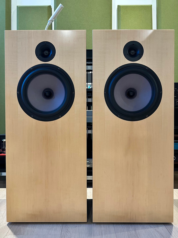 DeVore Fidelity Orangutan 0/93 Full-Range Speakers in Maple w Box EXCELLENT