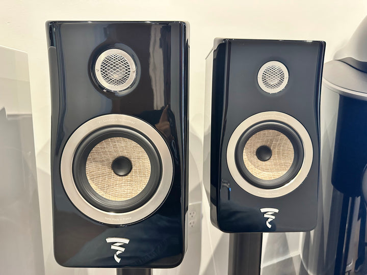 Focal Kanta N1 Bookshelf Speakers with Stand Gloss Black HG Deep Black w Box EXCELLENT