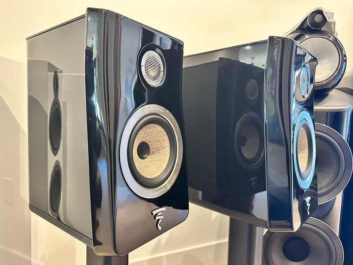 Focal Kanta N1 Bookshelf Speakers with Stand Gloss Black HG Deep Black w Box EXCELLENT