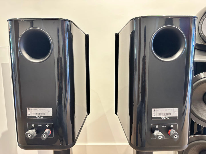 Focal Kanta N1 Bookshelf Speakers with Stand Gloss Black HG Deep Black w Box EXCELLENT