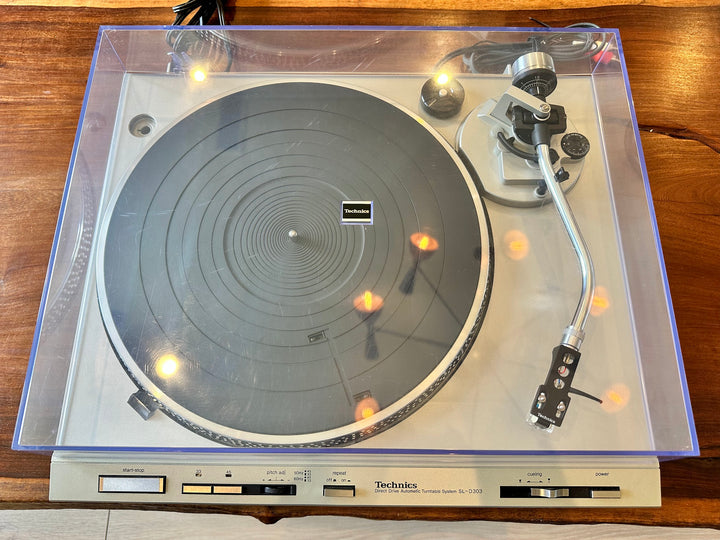 Technics SL-D303 Turntable Record Player w Audio-Technica Cartridge EXCELLENT