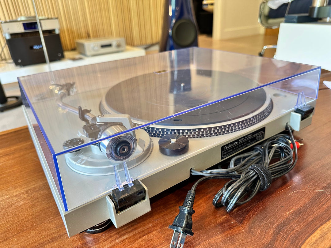 Technics SL-D303 Turntable Record Player w Audio-Technica Cartridge EXCELLENT