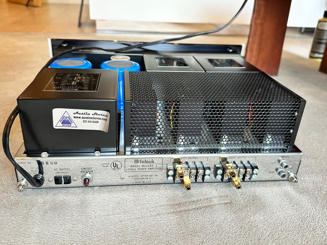 McIntosh MC-2505 Stereo Solid-State Power Amplifier w Wooden Cabinet VERY GOOD