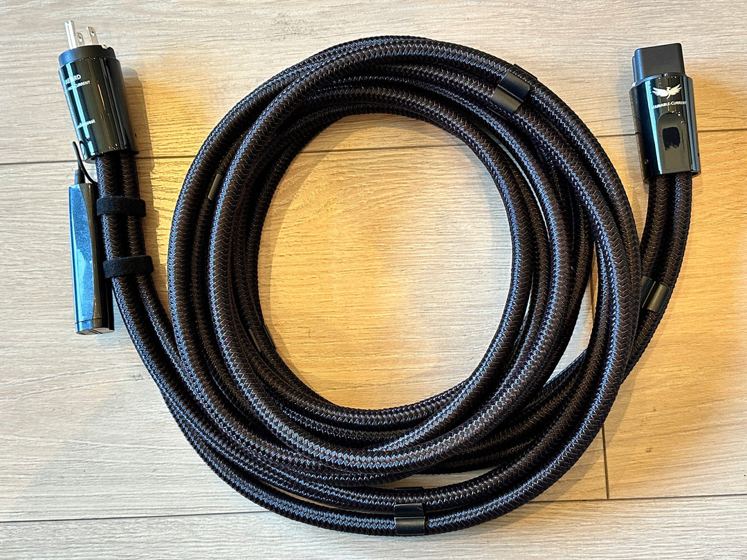 AudioQuest Firebird Variable-Current Power Cord Cable 20amp C19 3M EXCELLENT