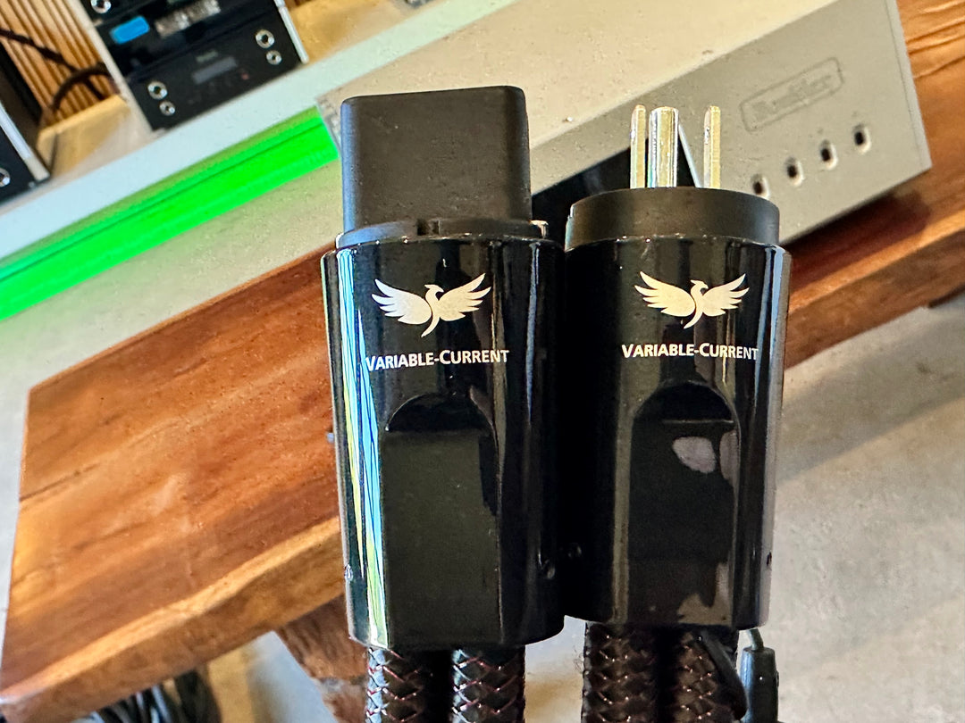 AudioQuest Firebird Variable-Current Power Cord Cable 20amp C19 3M EXCELLENT