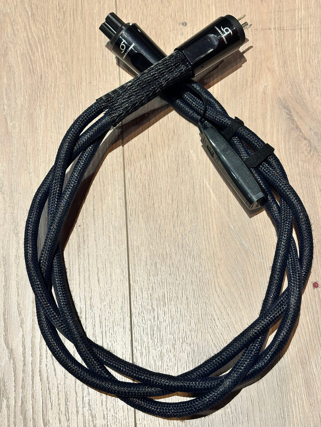 AudioQuest Hurricane Variable-Current Power Cord Cable 1M C15 EXCELLENT