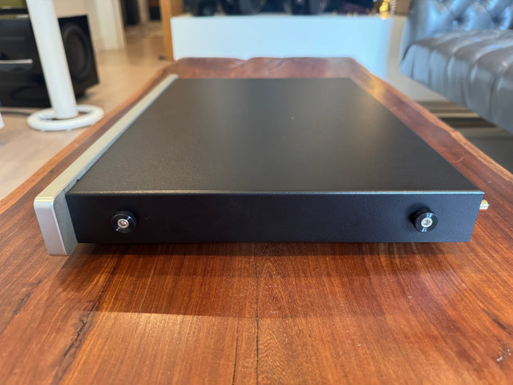 Sutherland Engineering 20/20 Mk2 MKII Phono Stage in Silver EXCELLENT