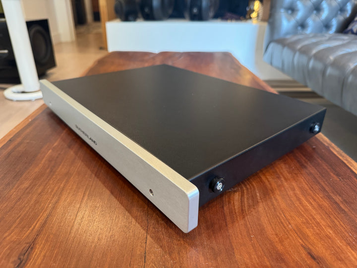 Sutherland Engineering 20/20 Mk2 MKII Phono Stage in Silver EXCELLENT