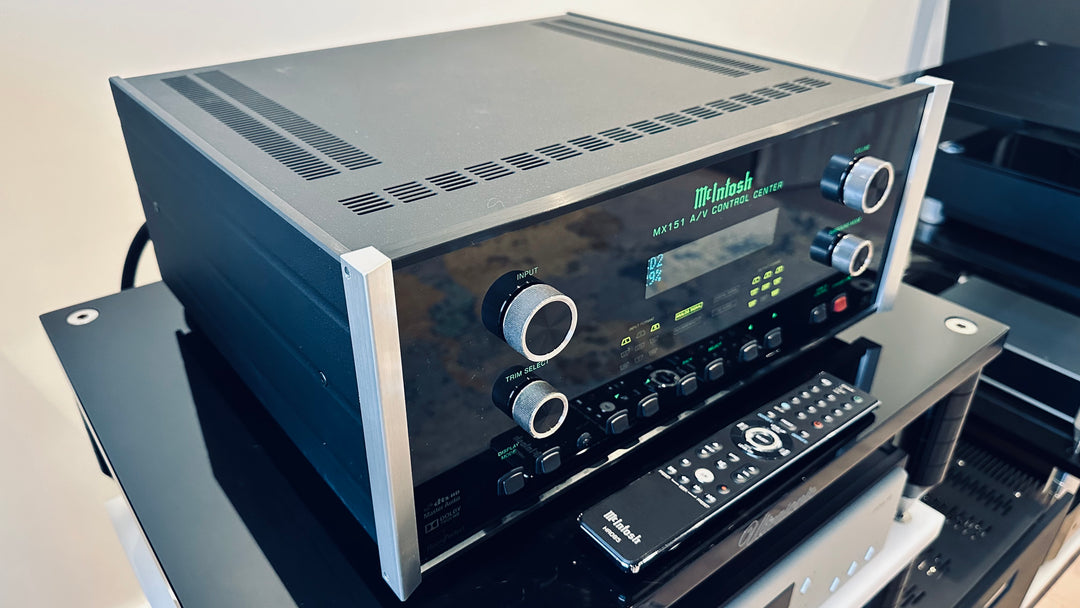 McIntosh MX151 A-V Control Center Processor Home Theater DAC Phono Orig Box Remote Power Cord EXCELLENT