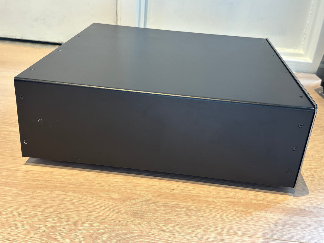 AudioQuest Niagara 7000 Power Conditioner Customer Trade-In EXCELLENT