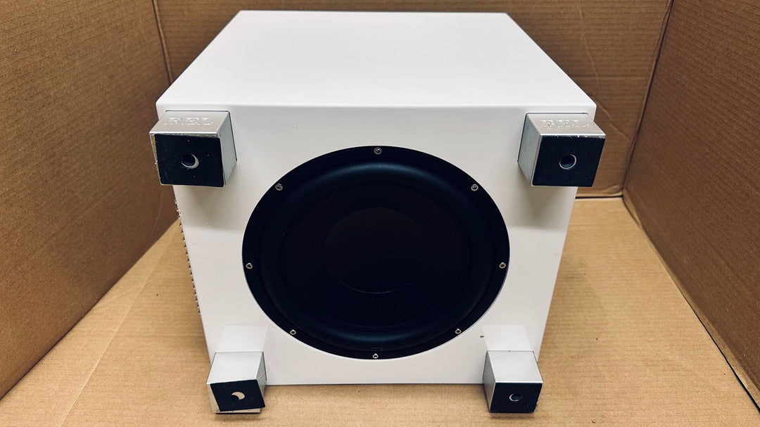 REL Acoustics T9i Subwoofer in Gloss White EXCELLENT with Box
