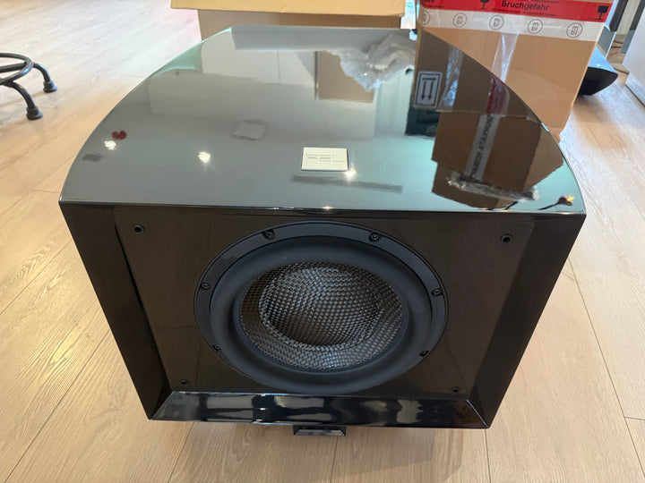 REL Acoustics G1 MKI Subwoofer in Gloss Black EXCELLENT