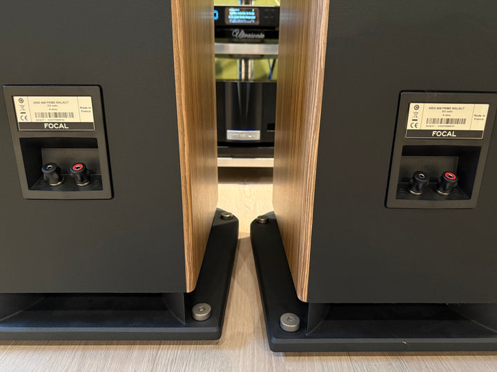 Focal Aria 948 in Prime Walnut EXCELLENT