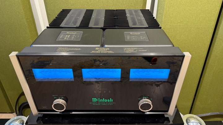 McIntosh MC207 7-Channel Home Theather Amplifier VERY GOOD