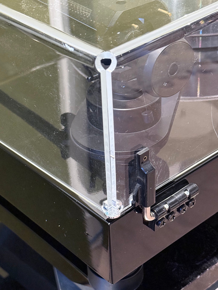 Pro-Ject X-Tension-12 Turntable Vinyl Record Player with Acrylic Cover & Evolution Tonearm in Piano Black Gloss GOOD