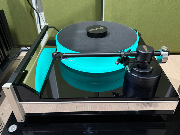 McIntosh MT10 MT-10 Precision Turntable Moving Coil Cartridge, Cover, & Original Box EXCELLENT