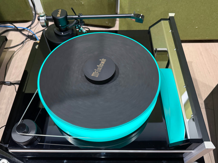 McIntosh MT10 MT-10 Precision Turntable Moving Coil Cartridge, Cover, & Original Box EXCELLENT