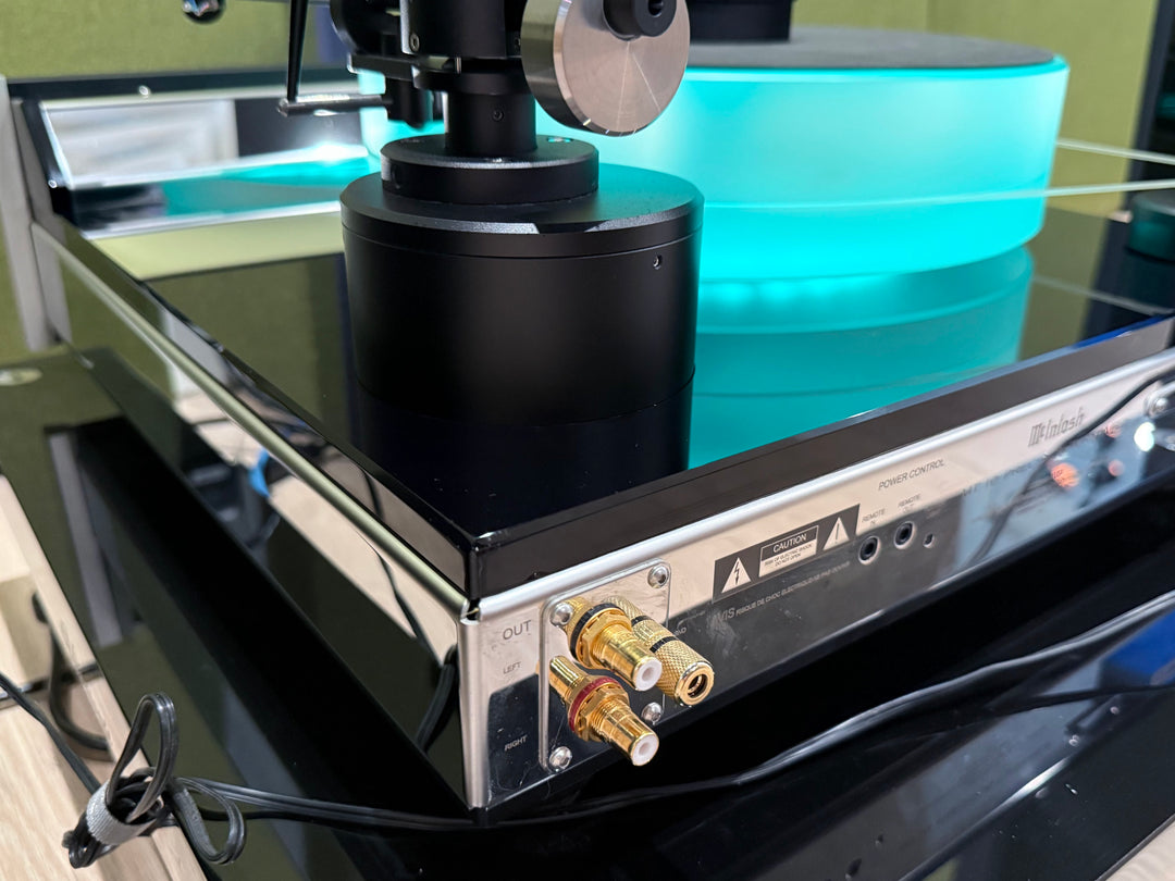 McIntosh MT10 MT-10 Precision Turntable Moving Coil Cartridge, Cover, & Original Box EXCELLENT