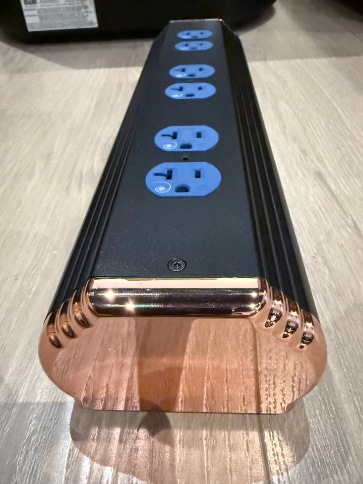 Cardas Audio Nautilus US 110V 20 Amp Power Strip EXCELLENT