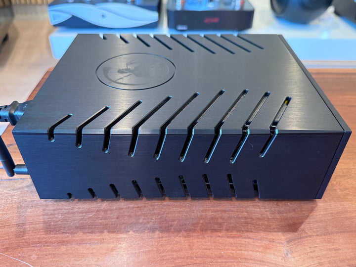 Gold Note DS-10 Network Streamer Preamplifier w Box & Remote EXCELLENT