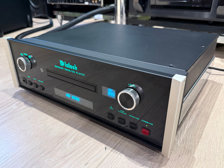 McIntosh MCD550 SACD / CD Player EXCELLENT