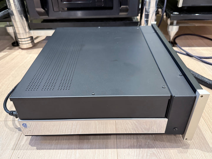 McIntosh MCD550 SACD / CD Player EXCELLENT