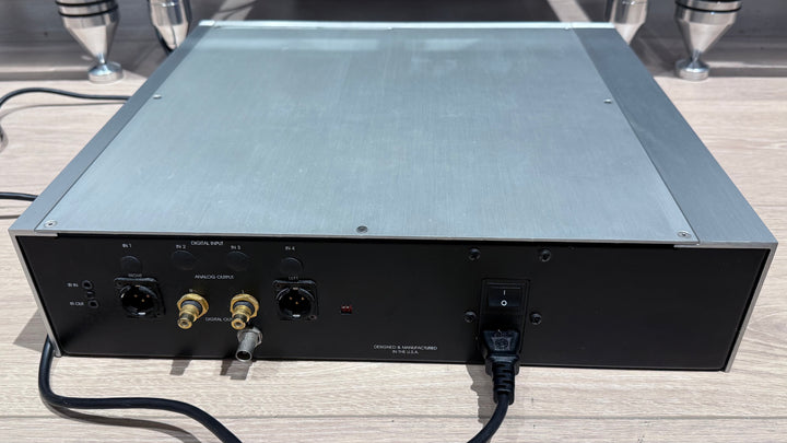 Wadia 302 CD Player Transport with Remote 220V EXCELLENT