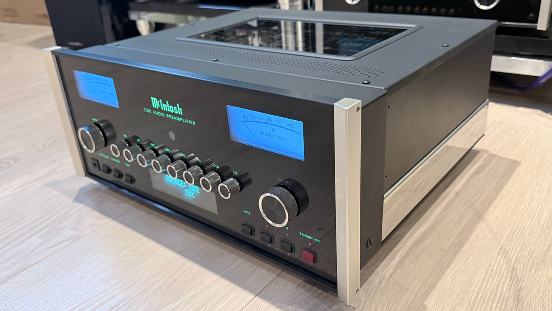 McIntosh C50 Solid State Stereo Preamplifier with MM & MC Phono Serial AAW1173 with Box & Remote EXCELLENT