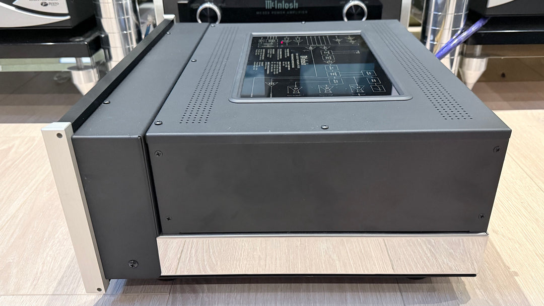 McIntosh C50 Solid State Stereo Preamplifier with MM & MC Phono Serial AAW1173 with Box & Remote EXCELLENT