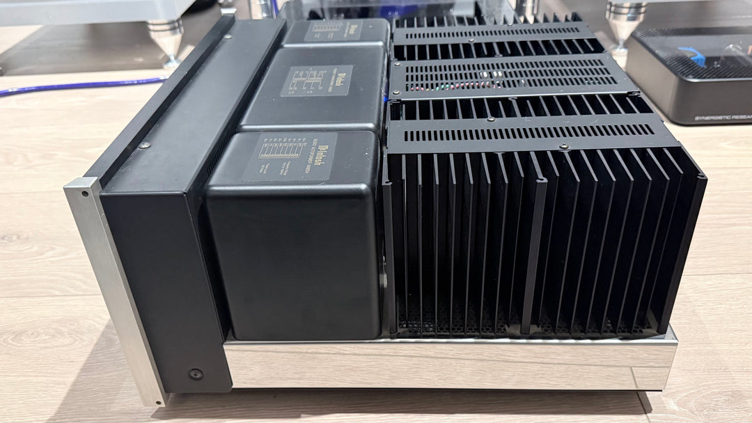 Mcintosh MC352 220-240v Stereo 2-Channel Power Amplifier with Box EXCELLENT