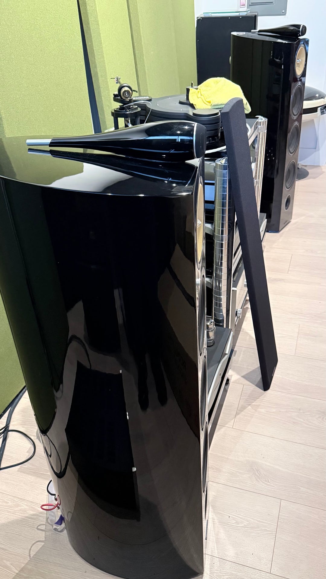 B&W Bowers & Wilkins 803D2 Full Range Speakers in Bloss Black with Boxes EXCELLENT