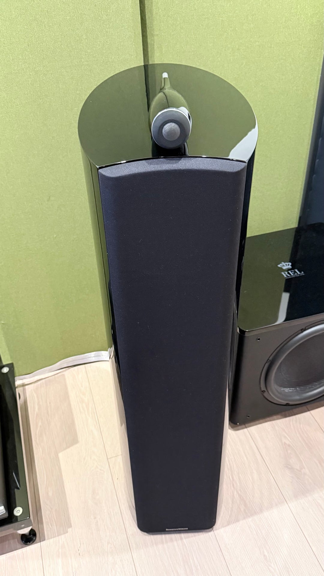 B&W Bowers & Wilkins 803D2 Full Range Speakers in Bloss Black with Boxes EXCELLENT