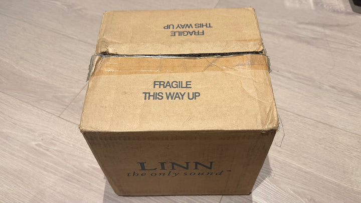 Linn Knekt Diskreet In Wall Speakers in White NEW OPEN BOX