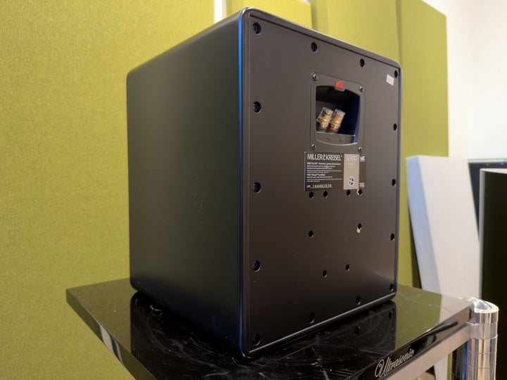 Miller & Kreisel S300 Right/C Surround Speaker in Black with Box Serial 144401579 EXCELLENT