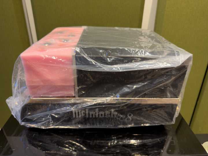 McIntosh C8 Vacuum Tube Preamplifier with Box EXCELLENT