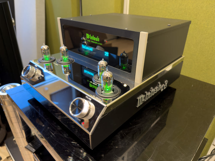 McIntosh C8 Vacuum Tube Preamplifier with Box EXCELLENT