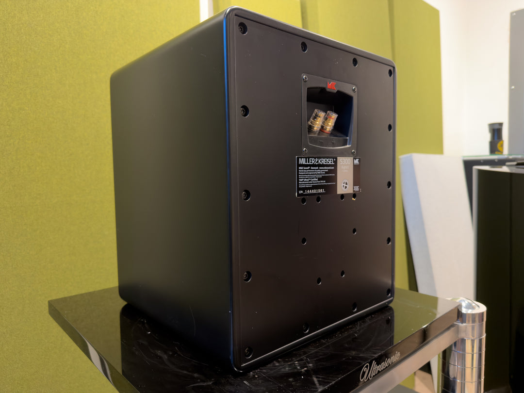 Miller & Kreisel S300 Right/C Surround Speaker in Black with Box Serial 144401561 EXCELLENT