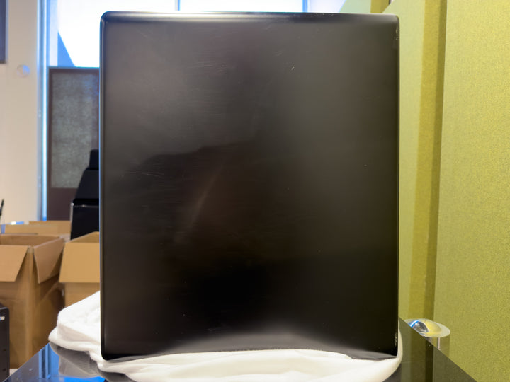 Miller & Kreisel S300 Right/C Surround Speaker in Black with Box Serial 171101911 EXCELLENT