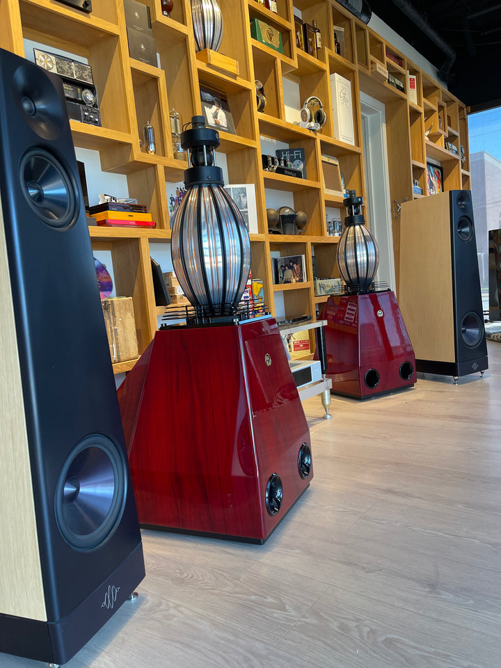 MBL 101e Radialstrahler MK1 Full Range Speakers in Rosewood Finish with Accessories and Crates EXCELLENT