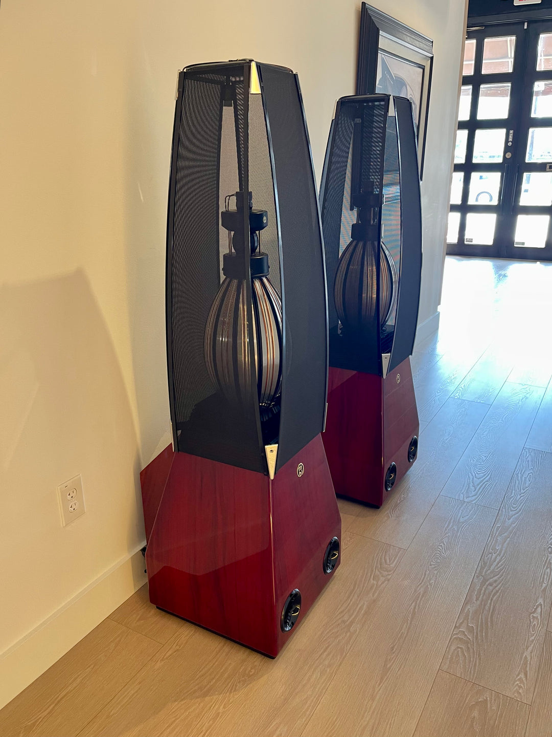 MBL 101e Radialstrahler MK1 Full Range Speakers in Rosewood Finish with Accessories and Crates EXCELLENT