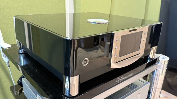 MBL Noble N31 CD Player DAC in Gloss Black w Box & Scratch VERY GOOD