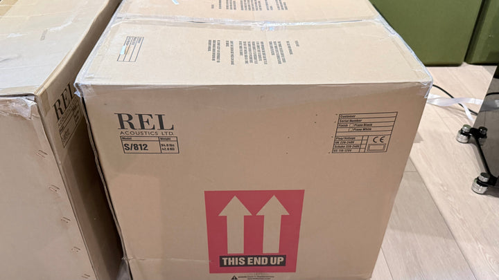 REL Acoustics Carbon Special Subwoofer in Gloss Black w Box & Accessories Serial 4002 EXCELLENT