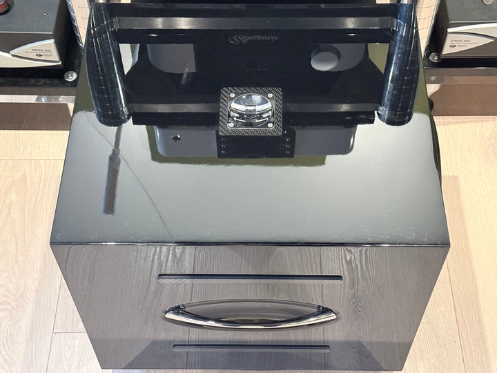REL Acoustics Carbon Special Subwoofer in Gloss Black w Box & Accessories Serial 4002 EXCELLENT