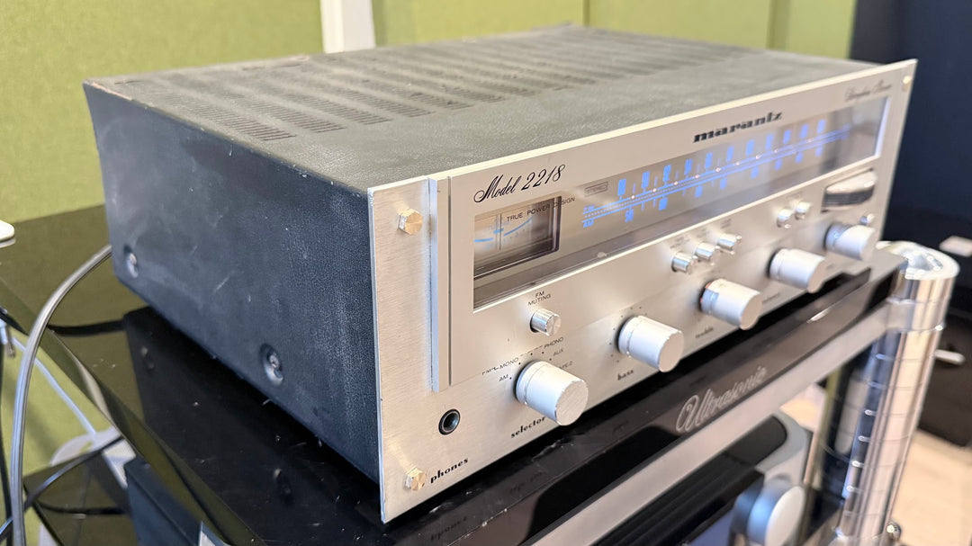 Marantz 2218 AM/FM Stereo Receiver in Silver No Box FAIR CONDITION
