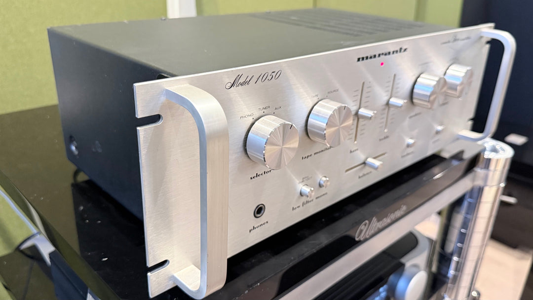 Marantz 1050 Stereo Integrated Amplifier VERY GOOD