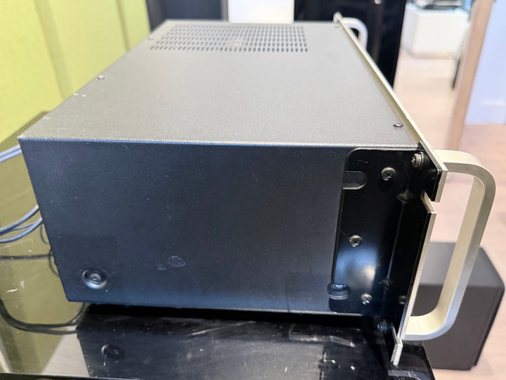 Marantz 1050 Stereo Integrated Amplifier VERY GOOD