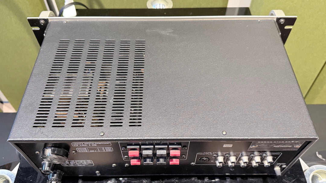 Marantz 1050 Stereo Integrated Amplifier VERY GOOD